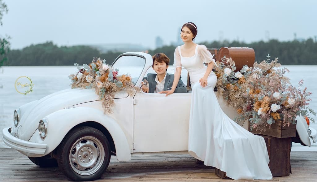 Bộ sưu tập váy cưới cao cấp